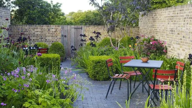 6 astuces pour aménager votre jardin minimaliste
